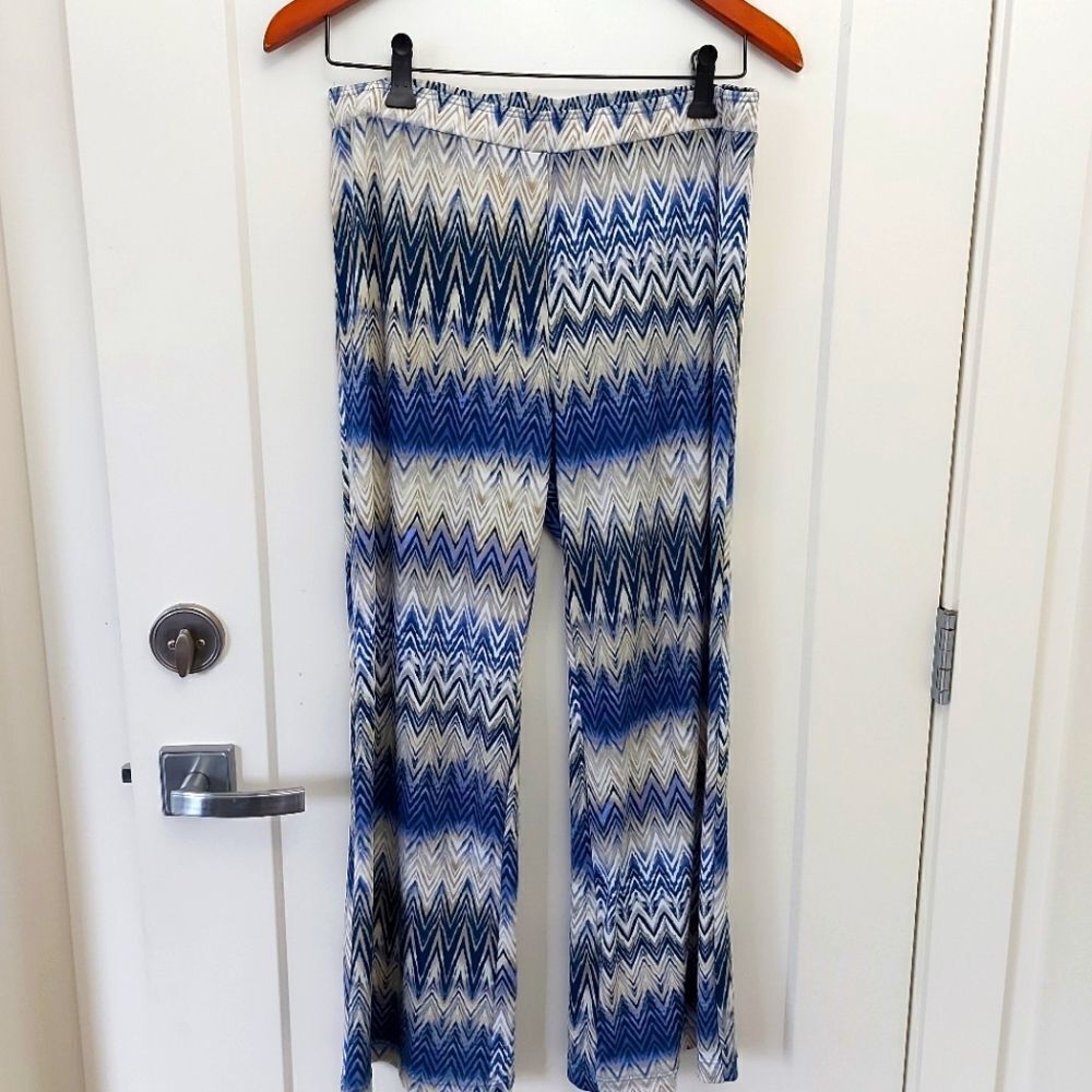 ZAC & Rachel Petite Pants Size Medium